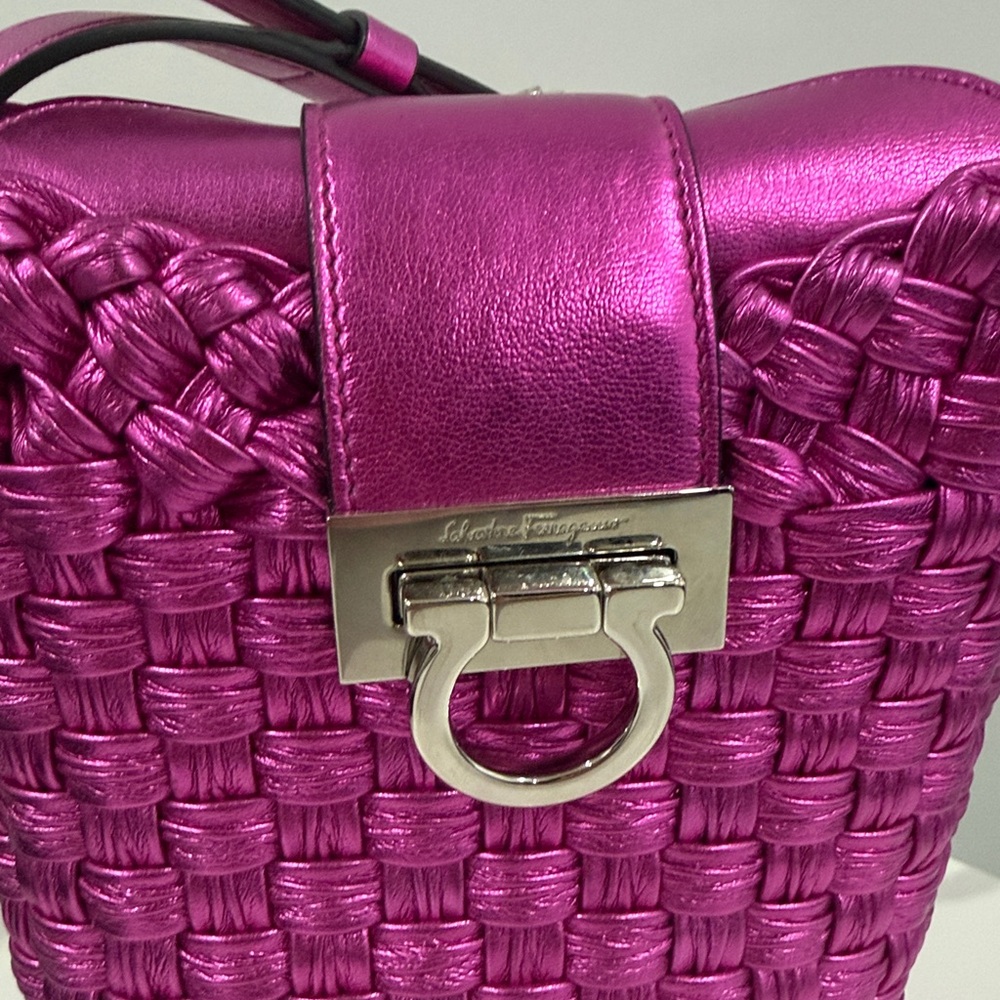 Salvatore Ferragamo Fuchsia Woven Mini Bag - Picture 4 of 5